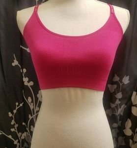 Under Armour adjustable strap sports bra